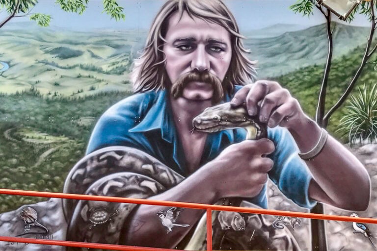 Visiting the Kurri Kurri Murals